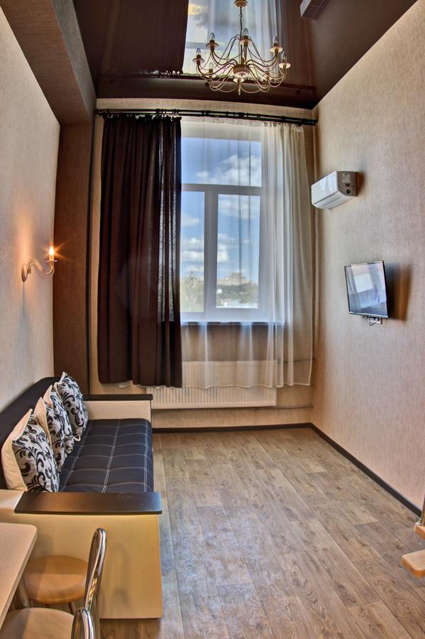 Kotlova 106 Apartment Kharkiv Bagian luar foto