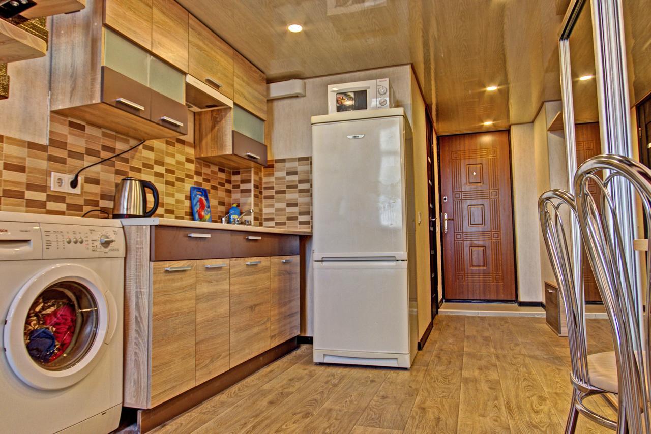 Kotlova 106 Apartment Kharkiv Bagian luar foto